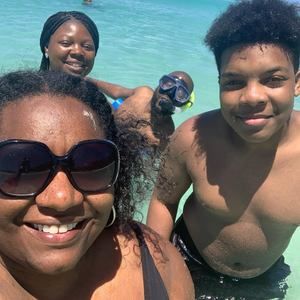 Meet your Posher, Lakisha